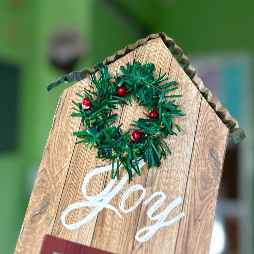Vintage Wood 3D Wreath Barn Farmhouse Cottagecore Christmas Door Festive Decor - Picture 5 of 6